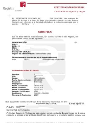 Ejemplo de certificado de vigencia y cargos del Registro Mercantil, documento oficial firmado por el registrador